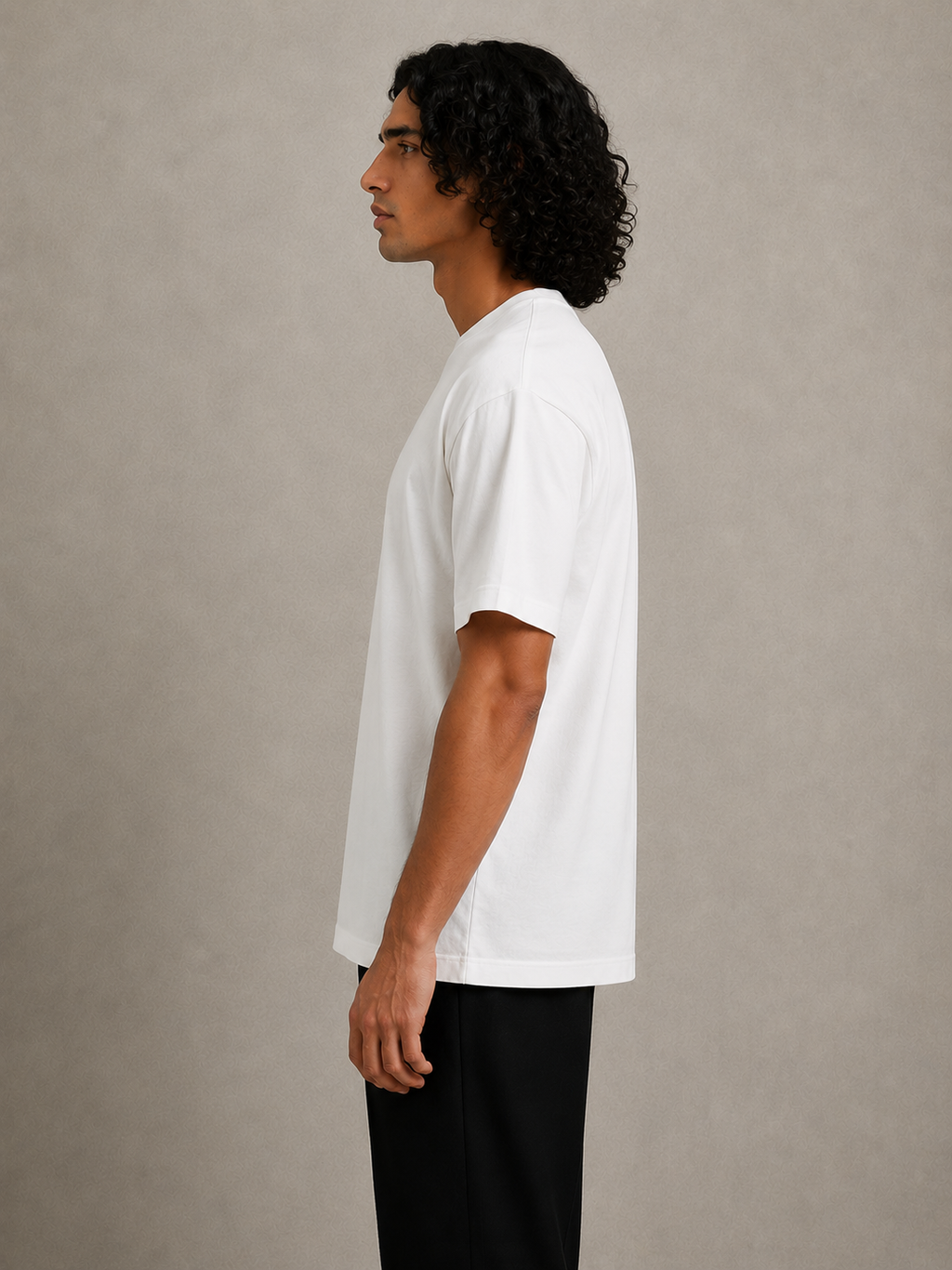 OVERSIZED T-SHIRT
