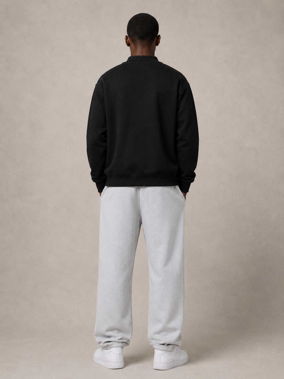 SWEATPANTS