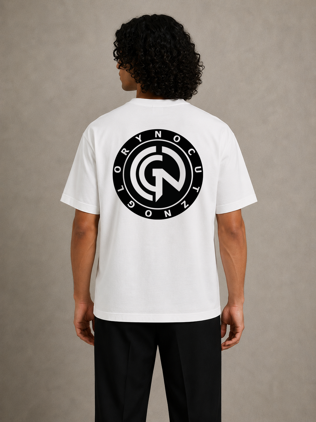 OVERSIZED T-SHIRT